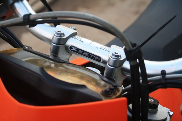 __ขาย/แลก KTM 690 smc ปี09 (สรรพสามิตตัวจริง) $ 290,000__ __ขาย/แลก KTM 690 smc ปี09 (สรรพสามิตตัวจริง) $ 290,000__