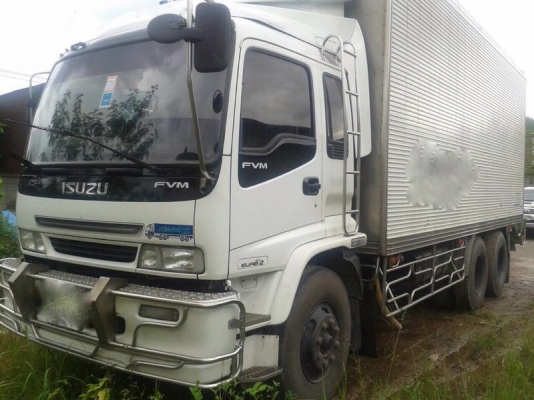 รถอีซูซุ 10 ล้อ ตู้เย็น FVM 230 แรงม้า ปี 48 สนใจติดต่อ 081 - 6079515 ( ราคา เหลือ 1,380,000 ) !! รถอีซูซุ 10 ล้อ ตู้เย็น FVM 230 แรงม้า ปี 48 สนใจติดต่อ 081 - 6079515 ( ราคา เหลือ 1,380,000 ) !!