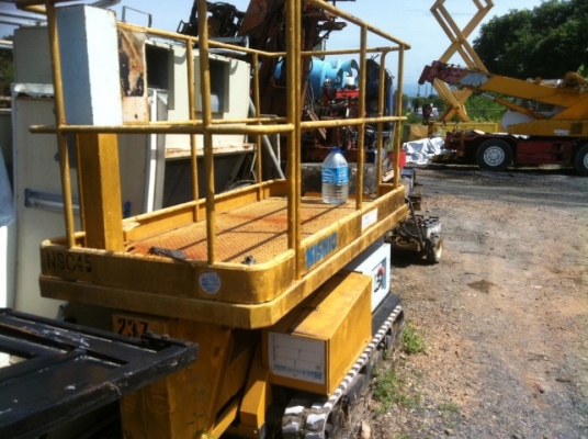 รถกระเช้า ไฟฟ้า 4.5 สูงเมตร