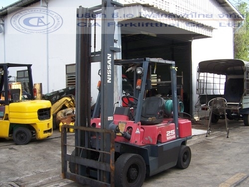 ขาย รถโฟล์คลิฟท์ NISSAN รุ่น FGJ02
