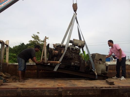 ขายเครื่องปั่นไฟ,เชื่อมสนาม ขายเครื่องปั่นไฟ,เชื่อมสนาม