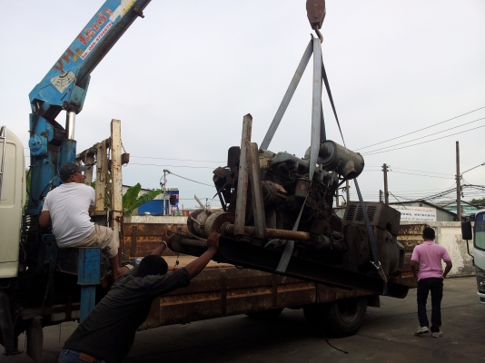 ขายเครื่องปั่นไฟ,เชื่อมสนาม ขายเครื่องปั่นไฟ,เชื่อมสนาม