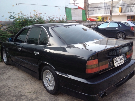 BMW, 525 i BIGNOT ปี 1994 เกียร์ออโต้ วาง2J VVt-I ติดLPGหัวฉีดโดนัด