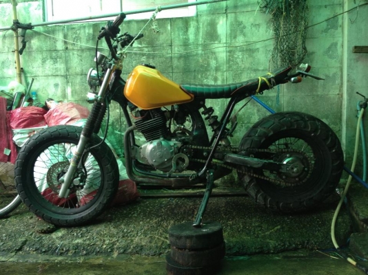 ขายแลก XL 250 ชุดแต่ง TW รอบคัน  ราคา35000  มีทะเบียน ภาษีไม่ขาดต่อ สนใจติดต่อ 0841649712