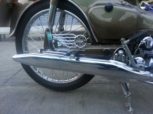 ขายc100ครับ ทำสีใหม่แล้ว ไมล์ขึ้นปกติ ไฟเกียร์ว่างติดครับ อะไหล่ชุบ เครื่องเดิมๆนะครับมีทะเบียนโอน ซื้อไปก้อขับได้แล้ว ราคานี้คุ้มแน่นอนครับ สนใจโทรสอบถามได้เลยครับ ขายc100ครับ ทำสีใหม่แล้ว ไมล์ขึ้นปกติ ไฟเกียร์ว่างติดครับ อะไหล่ชุบ เครื่องเดิมๆนะครับมีทะเบียนโอน ซื้อไปก้อขับได้แล้ว ราคานี้คุ้มแน่นอนครับ สนใจโทรสอบถามได้เลยครับ