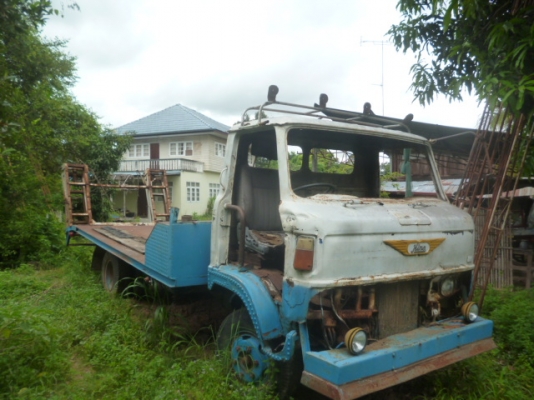 ขายรถแทลร์แลอร์หกล้อ