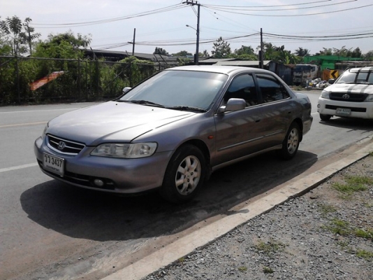 ขายACCORD PRESTIGE ( ABS/AIRBAG) โฉม งูเห่า ราคา210000บาท ขายACCORD PRESTIGE ( ABS/AIRBAG) โฉม งูเห่า ราคา210000บาท