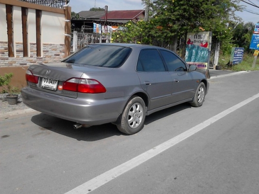 ขายACCORD PRESTIGE ( ABS/AIRBAG) โฉม งูเห่า ราคา210000บาท ขายACCORD PRESTIGE ( ABS/AIRBAG) โฉม งูเห่า ราคา210000บาท