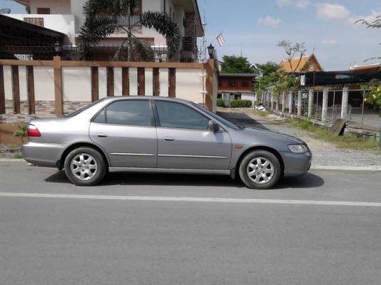 ขายACCORD PRESTIGE ( ABS/AIRBAG) โฉม งูเห่า ราคา210000บาท ขายACCORD PRESTIGE ( ABS/AIRBAG) โฉม งูเห่า ราคา210000บาท