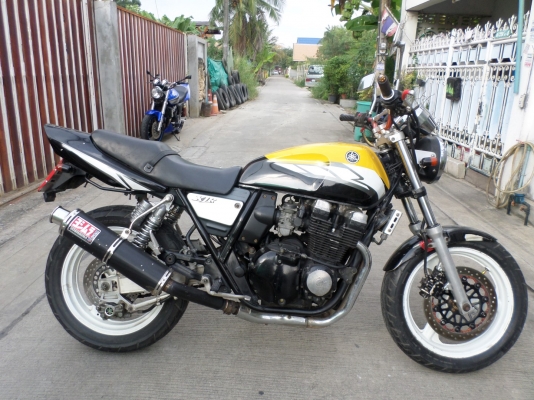 ขาบ XJR400 ปี96 คาบูไฟฟ้ารถเครื่องดีมากๆคับพร้อมใช้ท่อแต่งสวยๆอินวอยแท้ๆ