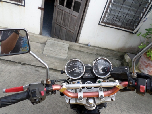 ขาบ XJR400 ปี96 คาบูไฟฟ้ารถเครื่องดีมากๆคับพร้อมใช้ท่อแต่งสวยๆอินวอยแท้ๆ