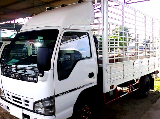 6 ล้อ *Euro.2* ISUZU NKR 130 แรงม้า *เทอร์โบ+อินเตอร์* ยาว 4.30 ม. * รถสวยจริง / รถพร้อมใช้งาน *รถห้างแท้*