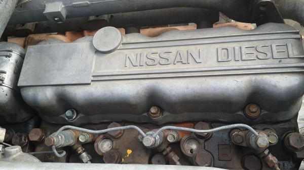 เครื่อง PE6-T 320แรง วาว์ลป่อง-ท่ออ้อมสภาพสวยเครื่องติดดี