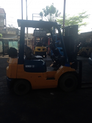 ขาย toyotaรุ่น7 fg15  ยกสูง 3 เมตร  086-3388349