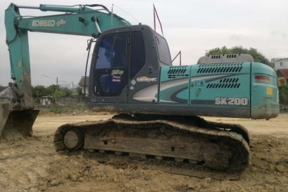 KOBELCO SK200-8 YN11 ออกห้างปี53 สภาพสวยๆ ขาย 1,950,000