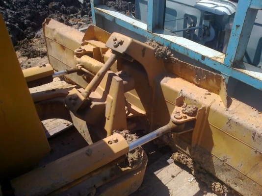 ขายรถแทรคเตอร์ Komatsu D20Pรุ่น6 รถสวยสภาพพร้อมใช้งาน