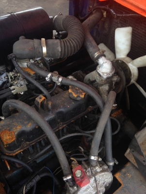 ขาย toyotaรุ่น5 fg15  ยกสูง 3 เมตร  086-3388349