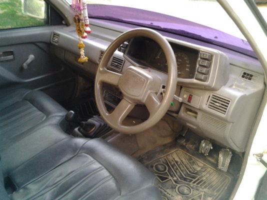 ขายอีซูซุหัวเดียว 87 ปี 2535 สภาพพร้อมใช้ครับ ขายอีซูซุหัวเดียว 87 ปี 2535 สภาพพร้อมใช้ครับ