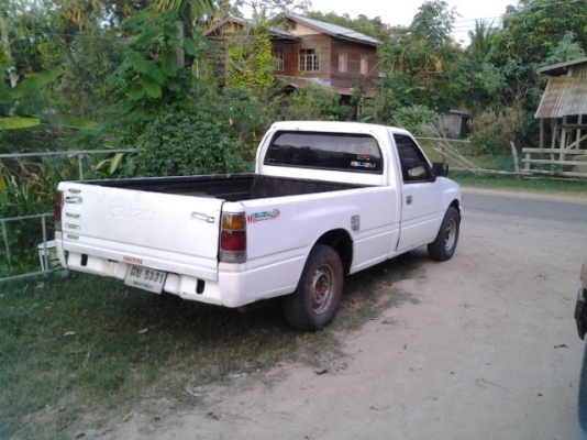 ขายอีซูซุหัวเดียว 87 ปี 2535 สภาพพร้อมใช้ครับ ขายอีซูซุหัวเดียว 87 ปี 2535 สภาพพร้อมใช้ครับ