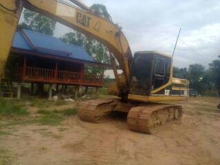 ขายด่วน รถแบคโฮ CAT V.2 สภาพดีมาก เอกสาร เล่มทะเบียน ขายด่วน รถแบคโฮ CAT V.2 สภาพดีมาก เอกสาร เล่มทะเบียน
