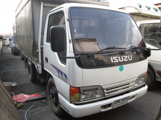 ขาย Isuzu NKR 4ล้อหัวการ์ตูนไม่ติดเวลา ปี11.