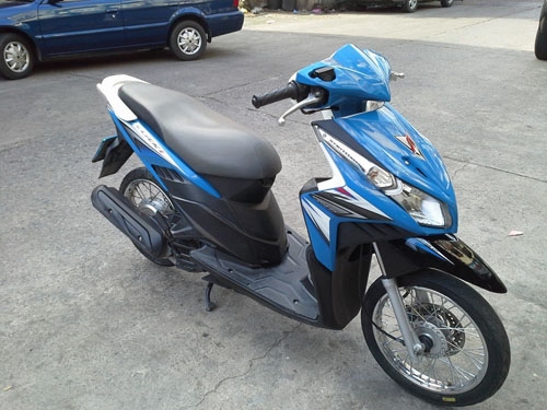 click I ปี 54 รถบ้าน สวย เดิมๆ เครื่องดีมาก ชุดสีสวย มีเล่ม เอกสารพร้อม