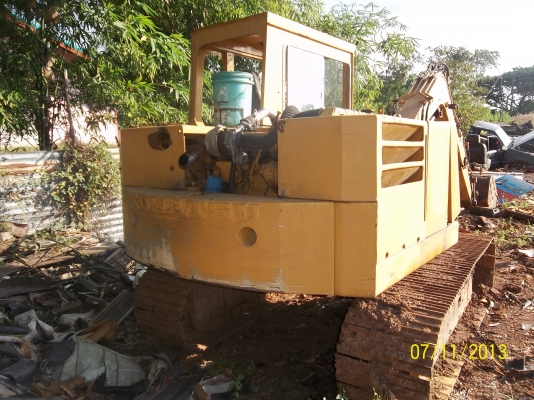 แบ็คโฮ KOMATSU PC 60 สภาพใช้ดี เดินดีโซ่ไม่ตก ติดง่ายเครื่องไม่ร้อน สภาพเดิม ราคาคุยได้คับ