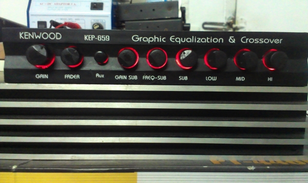 ปรี KENWOOD 5 band