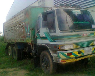 ขายรถบรรทุกสิบล้อดั๊มพ์ HINO 1M เครื่องเดิม 220 แรง 2 เพลา กระบะมิเนียม  แชสซีสวย ยาง 70\%