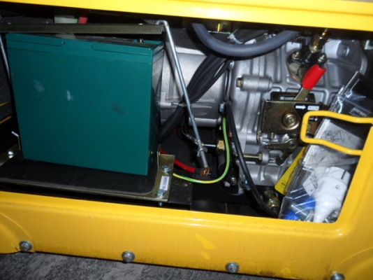 ขายเครื่องปั่นไฟพร้อมเชื่อมในตัว 6 kva 29,000 (ลำปาง)