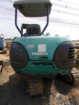 ขายรถขุด KOMATSU PC30R-8 เก่านอก ขายรถขุด KOMATSU PC30R-8 เก่านอก