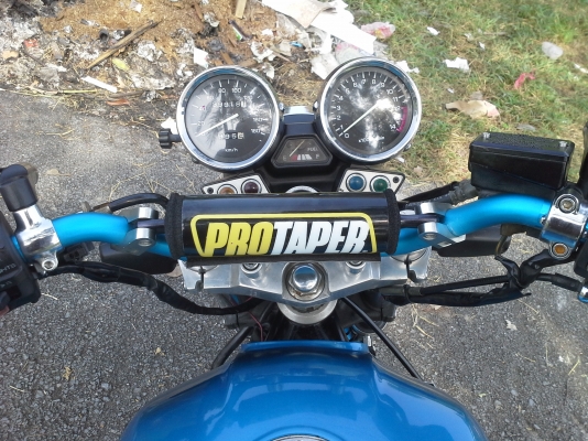 ขาย Yamaha Xjr 400 cc.ปี97 สภาพพร้อมใช้ เครื่องแห้ง รถอยู่ จ.นนทบุรี