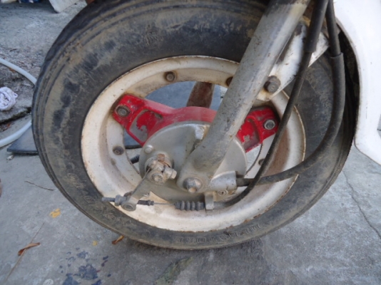 ขาย มอไซต์HONDA CHALY สภาพดี เครื่องแน่น คันสตาร์ทไม่มีเชื่อม ราคา 17,000.-