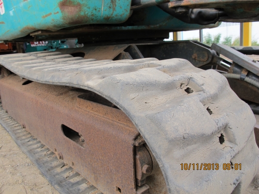KOMATSU 25R-8
