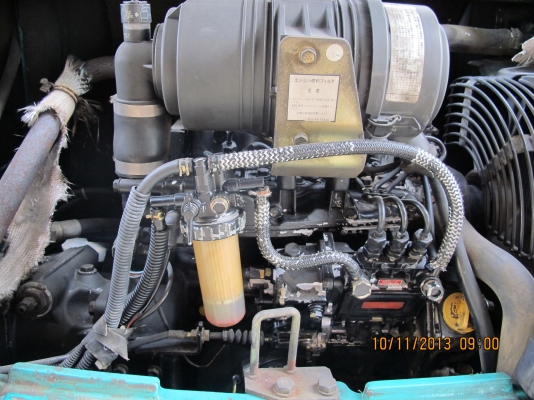 KOMATSU 25R-8