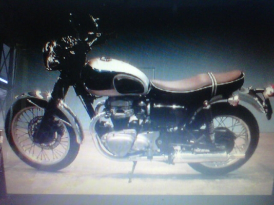 ***ขาย w650 ปี 2002 รถเข้าต้นธันวาคม สวยๆ 120000 พร้อมประกอบ***0858730704 ohm คอนหวัน