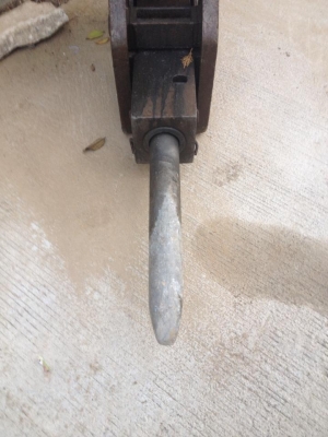 ขายรถแบ็คโฮ  KOMATSU PC 70 มีหัวเจาะ + บุ้งกี้ รถพร้อมใช้งานสุดๆ