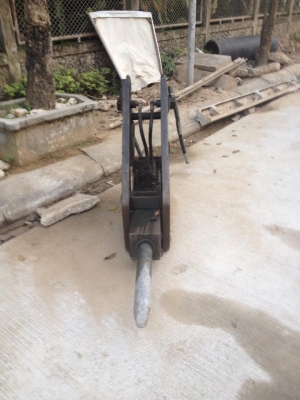 ขายรถแบ็คโฮ  KOMATSU PC 70 มีหัวเจาะ + บุ้งกี้ รถพร้อมใช้งานสุดๆ