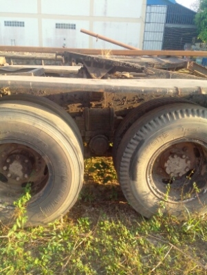 NISSAN UD46 หัวลาก 2 เพลา เครื่อง 330 เทอโบ รุ่น 3 ใบปัดหัวใหญ่ ทะเบียนพร้อมโอน