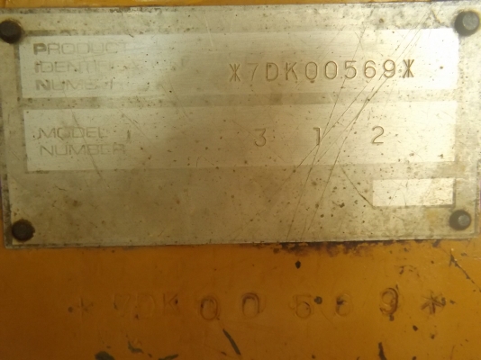 ,รถแบคโฮ CAT 312   ใบอิืนวอย  รถสภาพดีซื้อมาประมาณ 5 เดือน