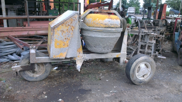 Sell> ขายโม่ปูนมือสอง พร้อมล้อลาก ยี่ห้อ BATON มีมอเตอร์พร้อมใช้งานครับ กำแพงแสน นครปฐม