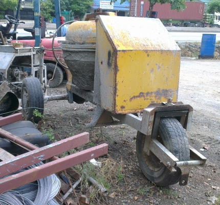 Sell> ขายโม่ปูนมือสอง พร้อมล้อลาก ยี่ห้อ BATON มีมอเตอร์พร้อมใช้งานครับ กำแพงแสน นครปฐม