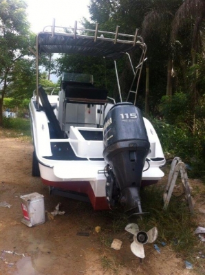 ลดราคาเหลือ 390,000ขายเรือไฟเบอร์ 22 ฟุต มือสองสภาพดี ราคาถูก พร้อมเครื่อง YAMAHA 115 แรง 4 จังหวะ ลดราคาเหลือ 390,000ขายเรือไฟเบอร์ 22 ฟุต มือสองสภาพดี ราคาถูก พร้อมเครื่อง YAMAHA 115 แรง 4 จังหวะ