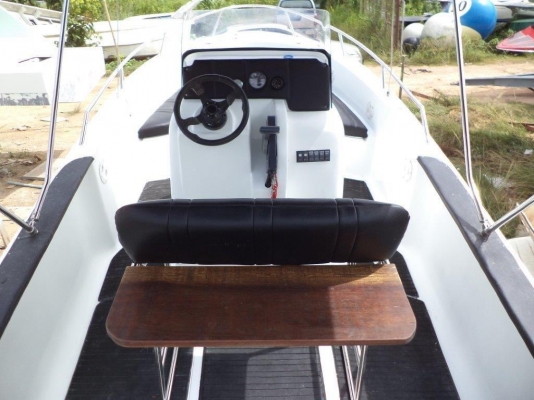 ลดราคาเหลือ 390,000ขายเรือไฟเบอร์ 22 ฟุต มือสองสภาพดี ราคาถูก พร้อมเครื่อง YAMAHA 115 แรง 4 จังหวะ