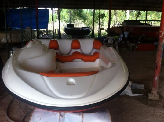 ขายเรือไฟเบอร์สปอร์ตใหม่ ตัวเรือหล่อใหม่ เหมาะสำหรับน้ำเค็มและน้ำจืด เครื่องเกาะท้าย ราคา 120,000 บาท