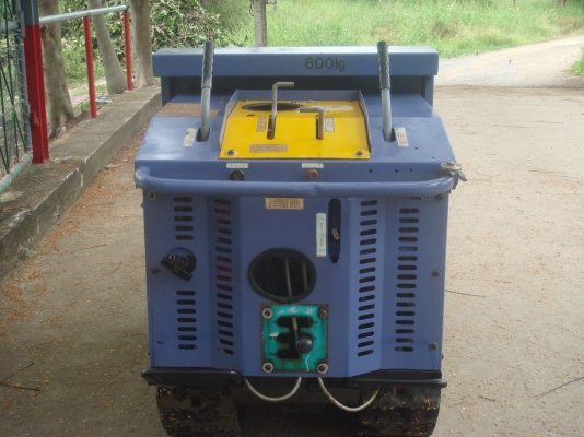 รถขนย้ายสินค้าเกษตร ยกดั้มด้วยไฮดรอลิค