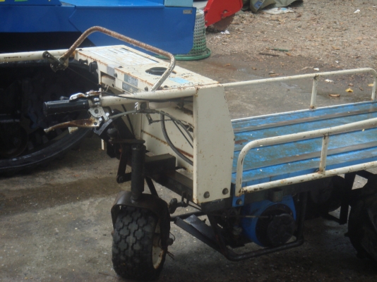 รถขนย้ายสินค้าเกษตร ยกดั้มด้วยไฮดรอลิค