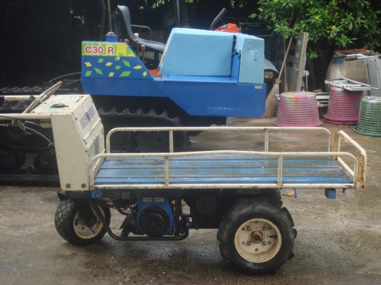 รถขนย้ายสินค้าเกษตร ยกดั้มด้วยไฮดรอลิค