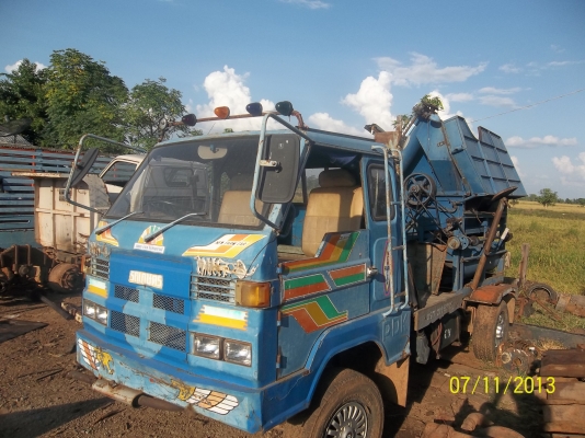 ขายรถสีข้าว เครื่องED33 100 แรง ตู้ไทยเส็งขวัญใจอีสาน โม่ 5 ฟุตครึ่ง