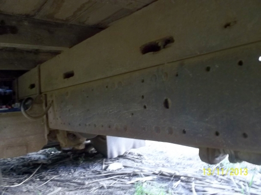 ขายมิตซูบิชิแคนเตอร์ 100แรง  มีเล่มทะเบียนต่อทะเบียนได้ปกติ   ขาดเอกสารชุดโอนจึงขายราคานี้